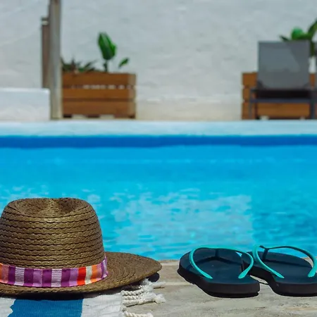 Taiga Conil * Conil De La Frontera