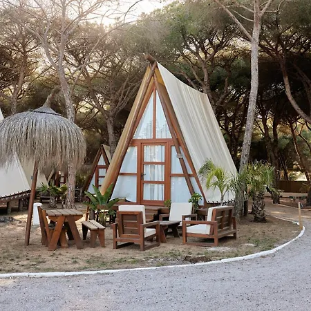Taiga Conil Campsite