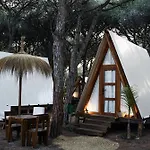 Taiga Conil Camping